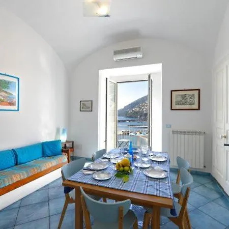 Sleeps 5 Appartamento