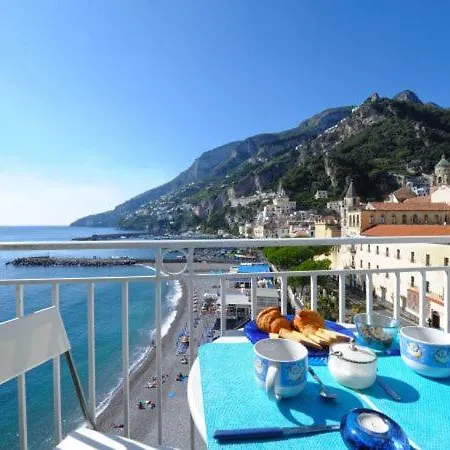 Sleeps 5 Appartamento *